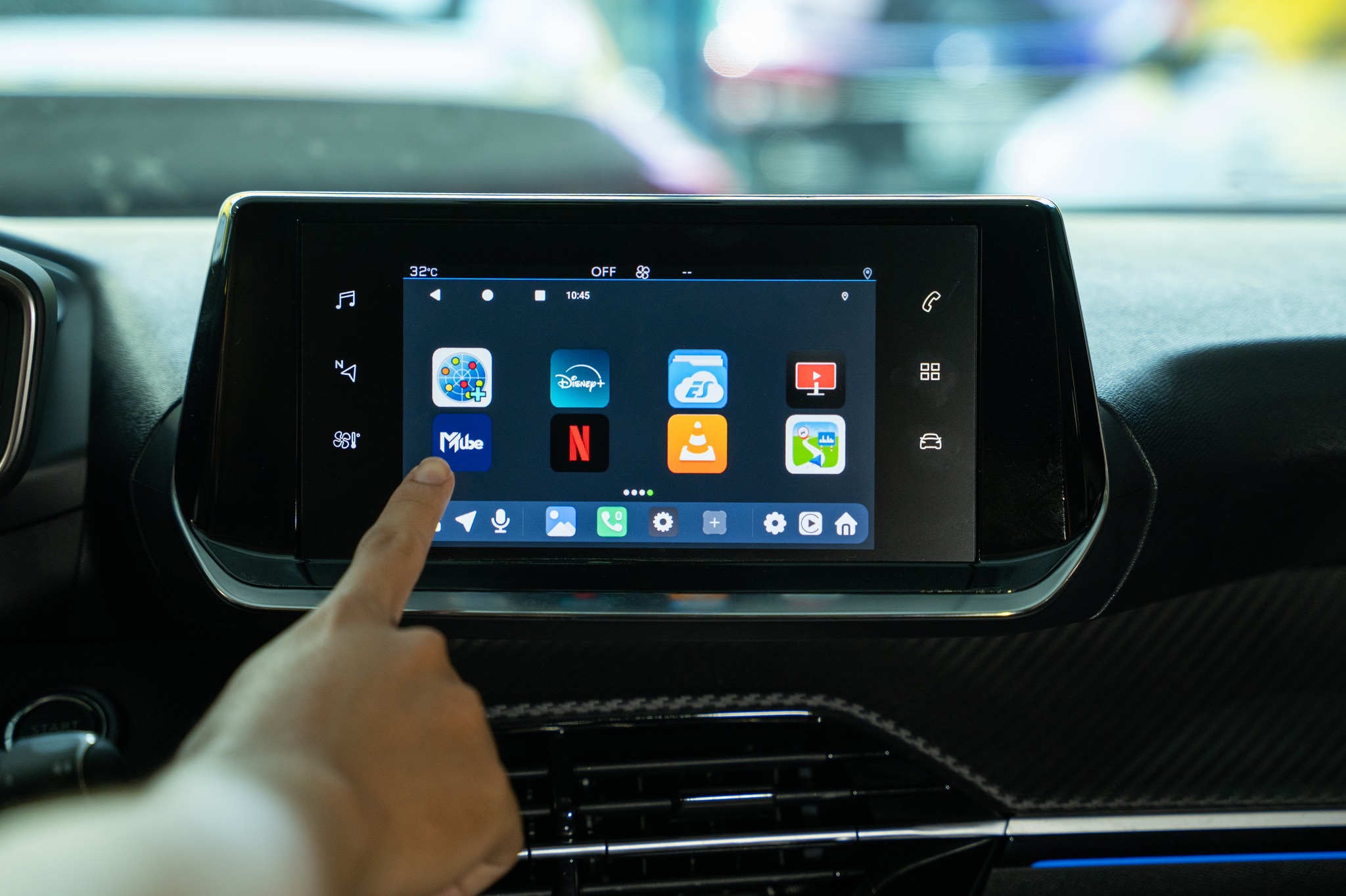 bao-gia-android-box-cho-peugeot-2008