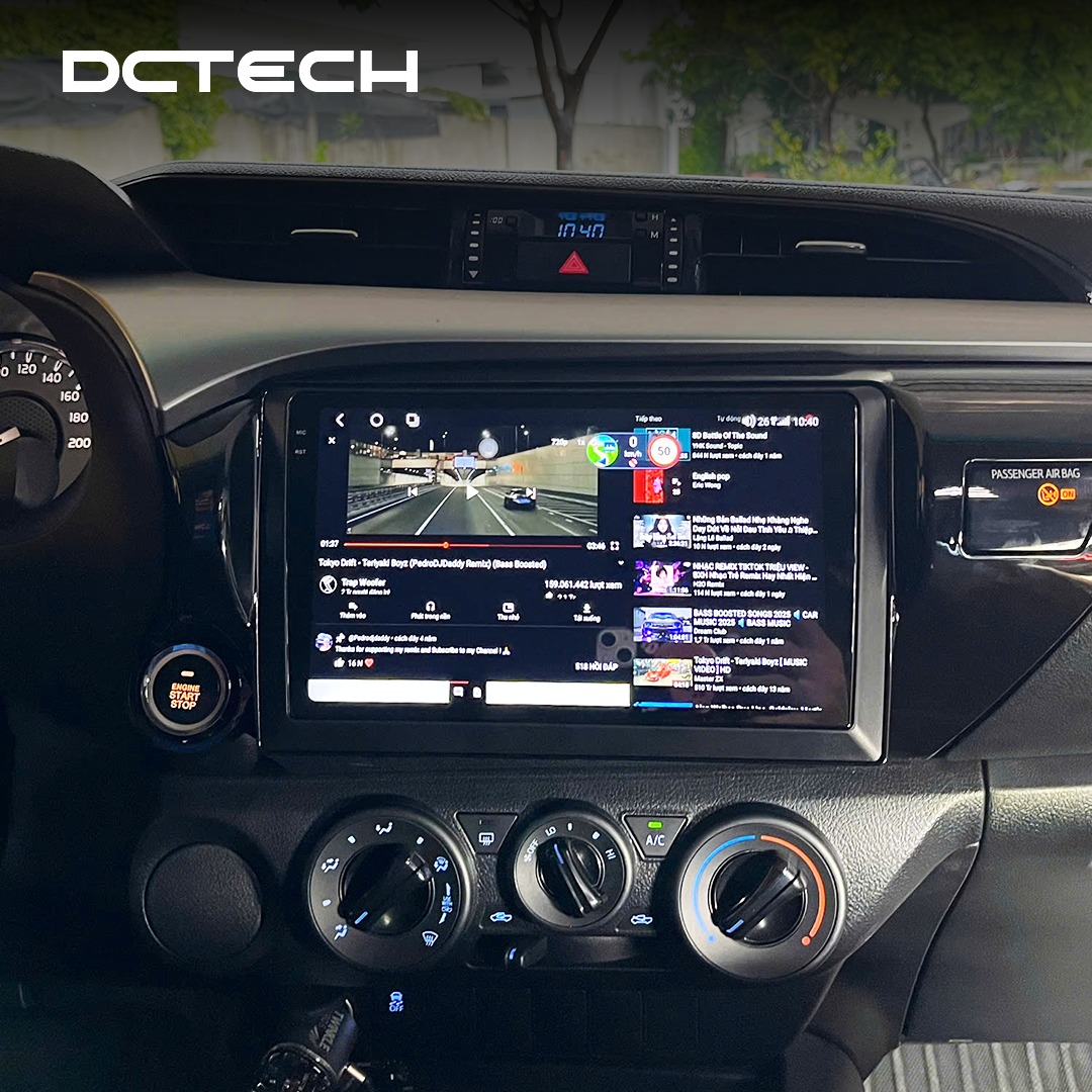 chon-mua-man-hinh-android-toyota-hilux-gia-re