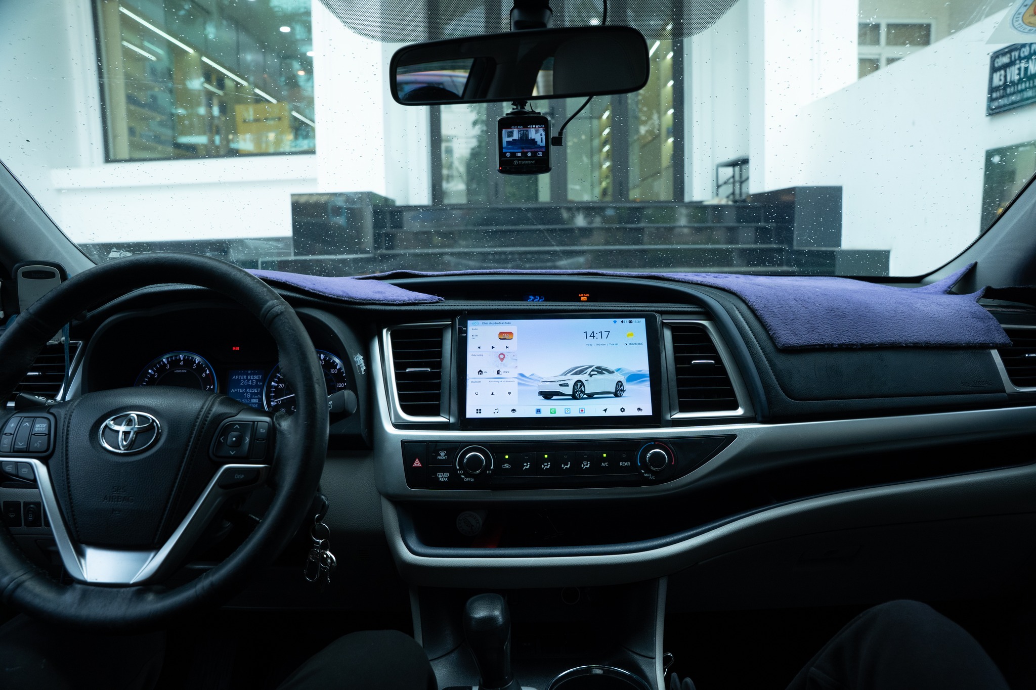 man-hinh-android-o-to-tot-nhat-hien-nay-dctech