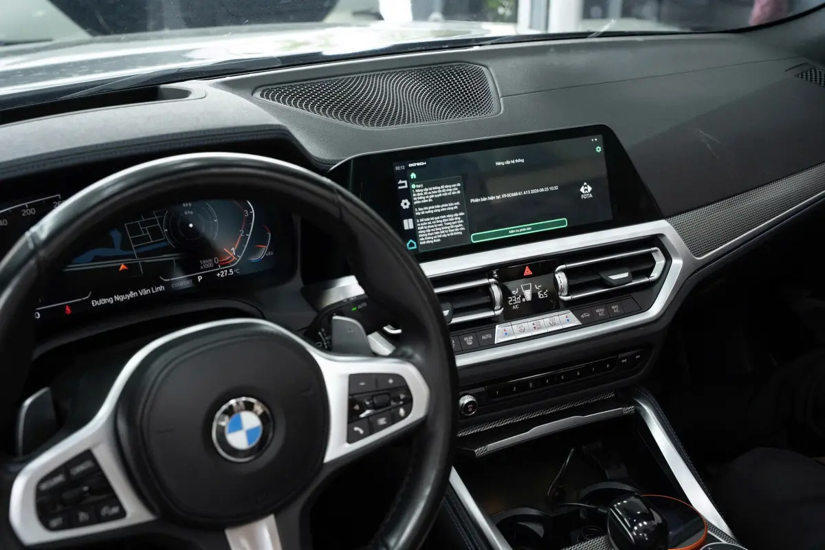 DCTECH B600 Android box for cars