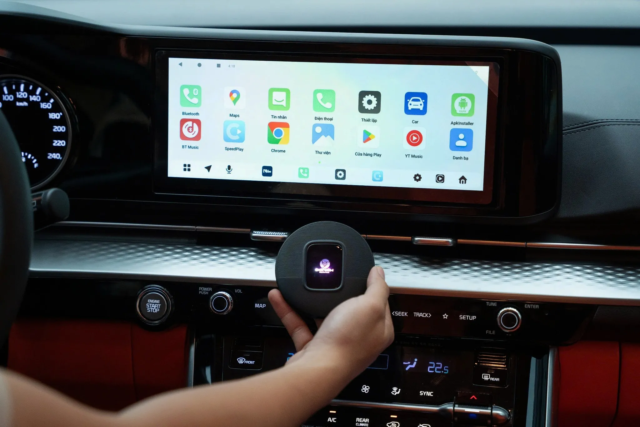 Android Box cho ô tô giá rẻ chỉ từ 5 triệu đồng